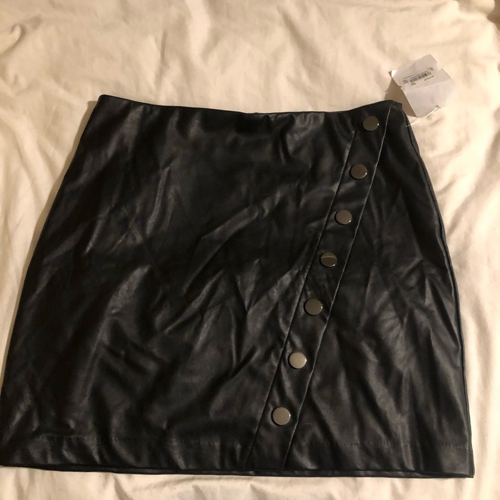 Leather skirt